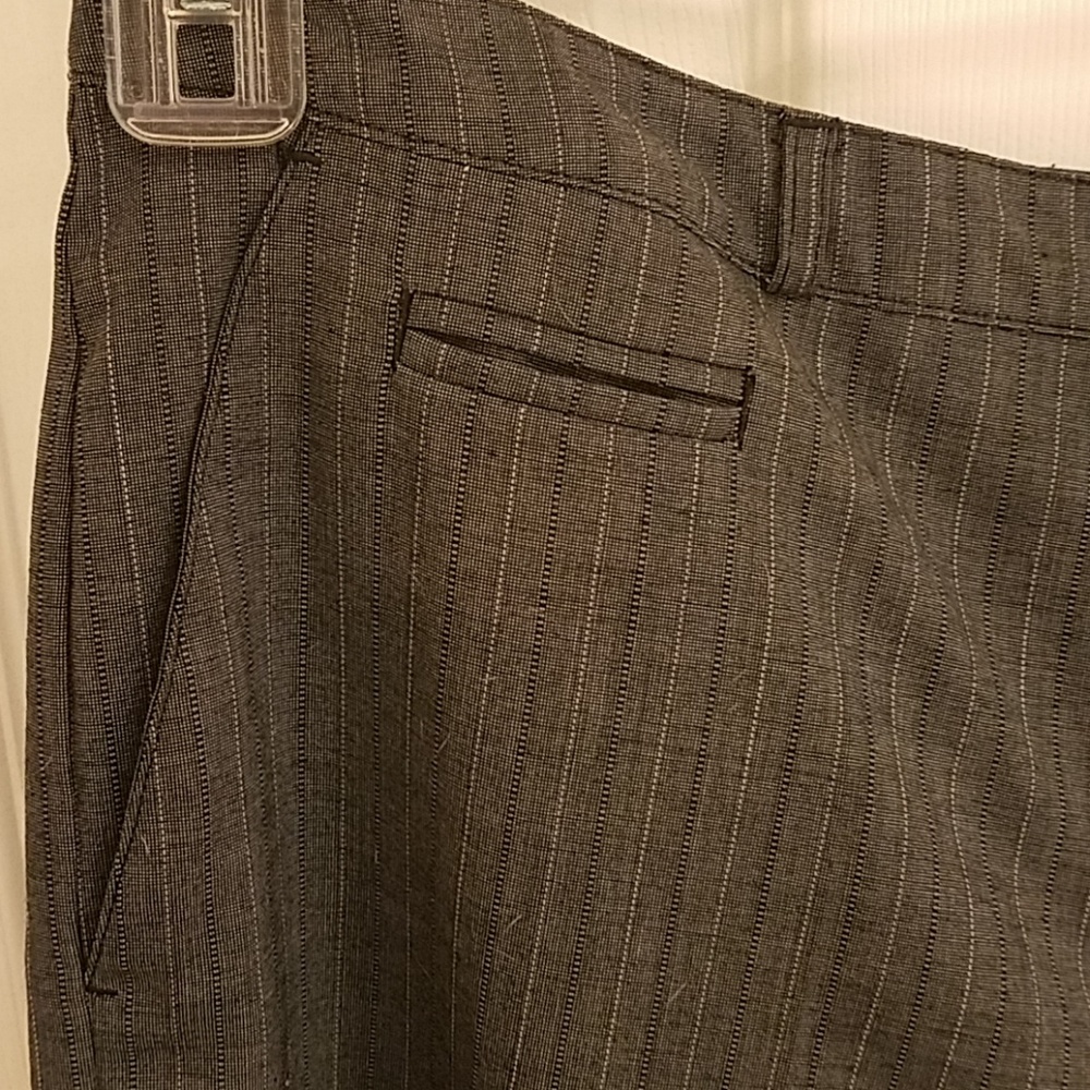 Pants - Picture 4 of 5